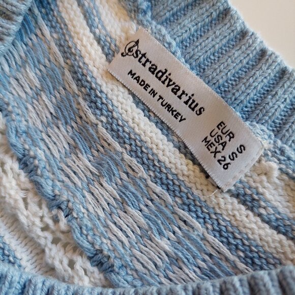 Stradivarius Knitted Vest - White & Blue, Size S, Classic & Chic - Picture 4 of 8